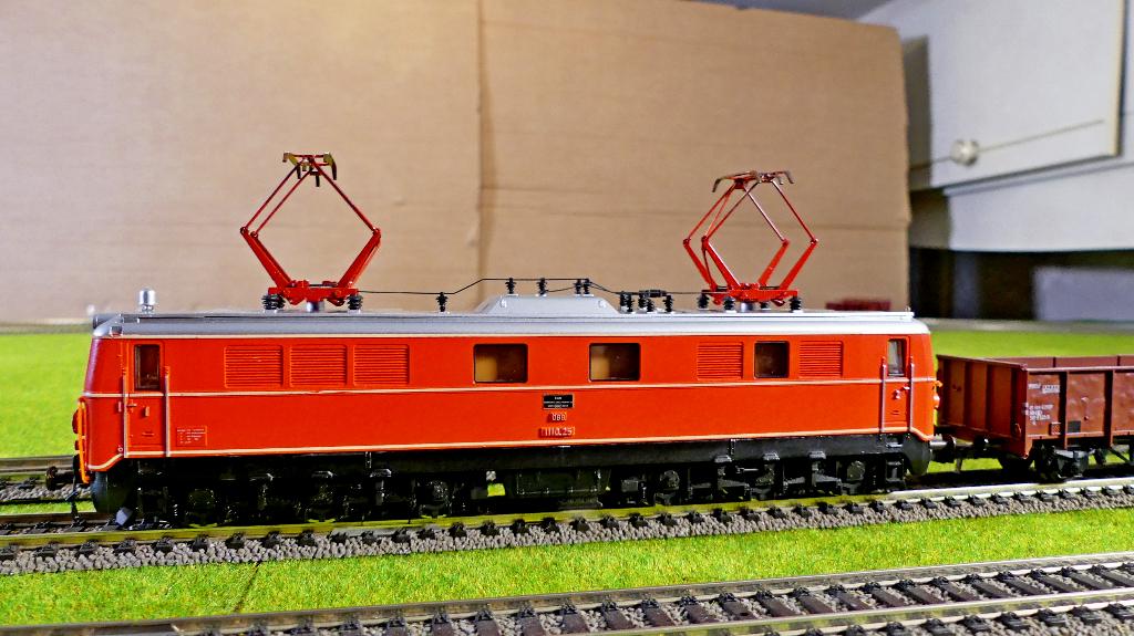 Roco Motor BR 1110 ÖBB DC Analoog, Verzenden, Zo goed als nieuw, Roco, Analoog