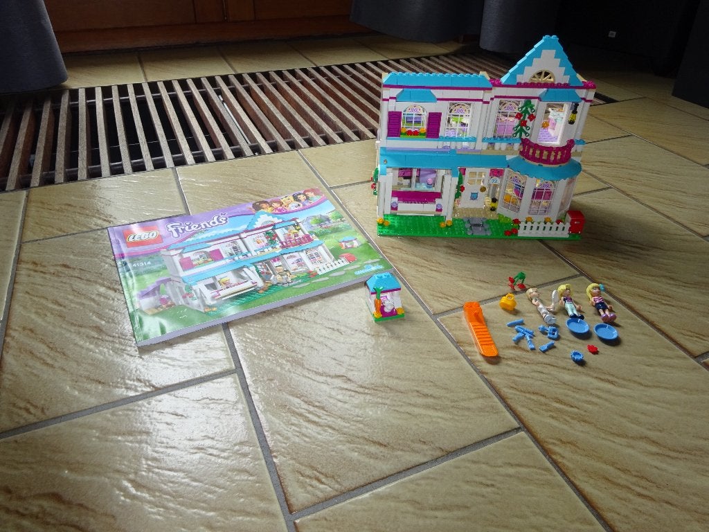 lego friends villa, Kinderen en Baby's, Lego, Friends, Ophalen of Verzenden, Zo goed als nieuw