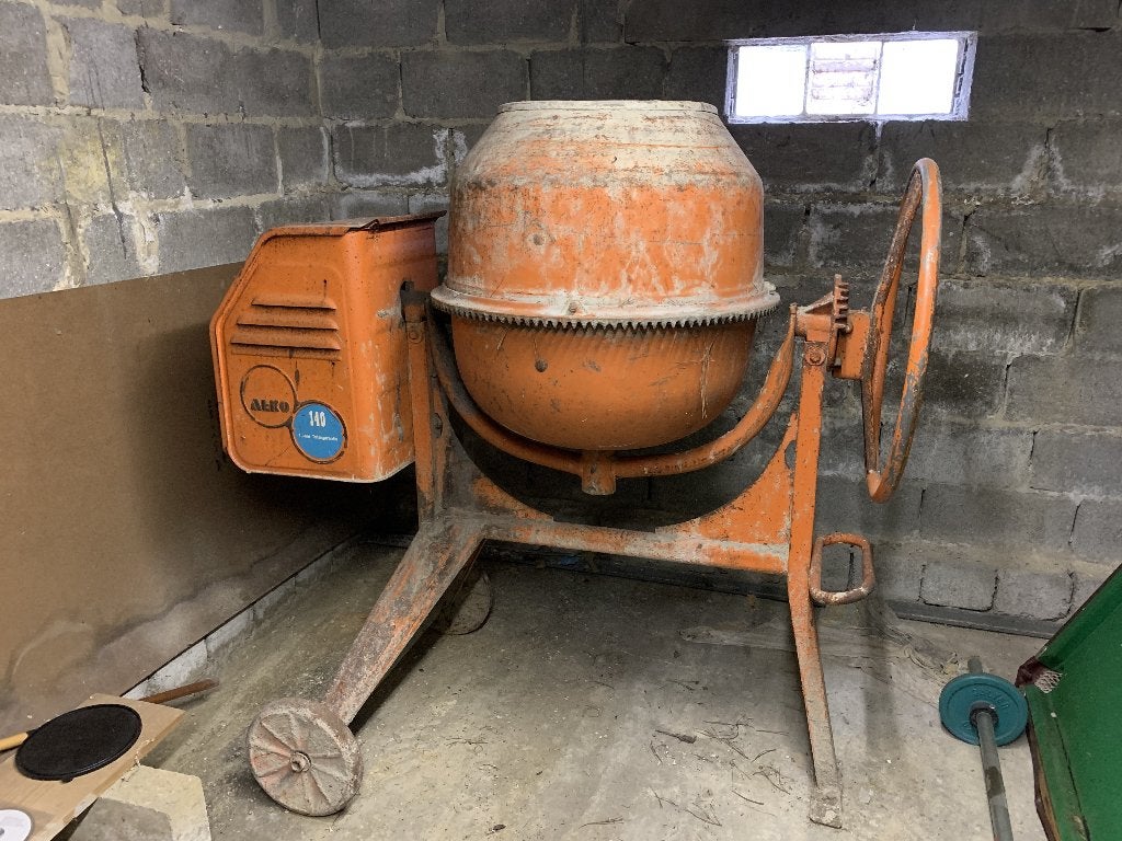 betonmolen elektrisch, Ophalen, Gebruikt