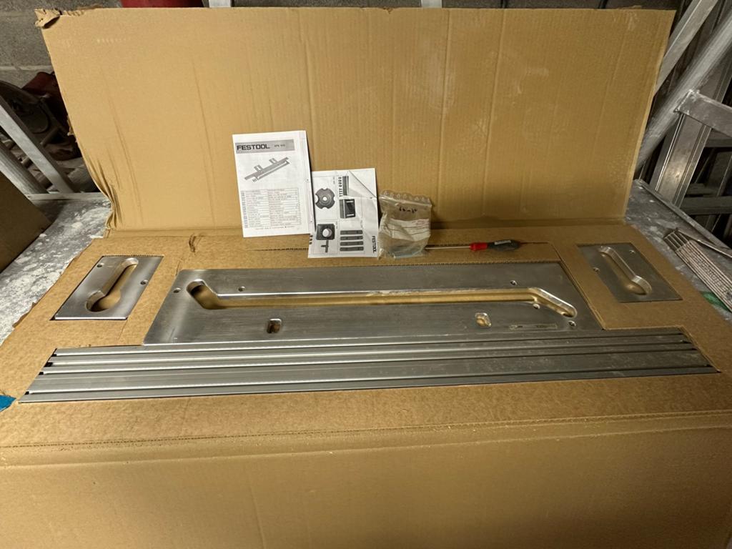 Festool aps, Enlèvement
