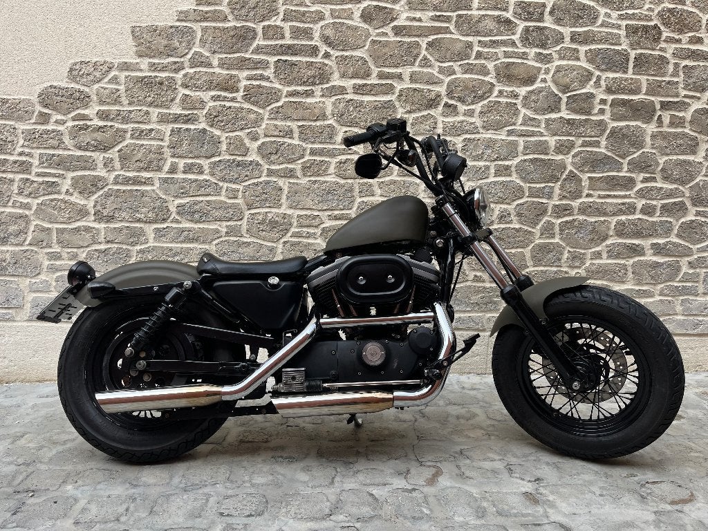 Harley - Davidson 883, Entreprise, Occasion, Chopper, 2 cylindres