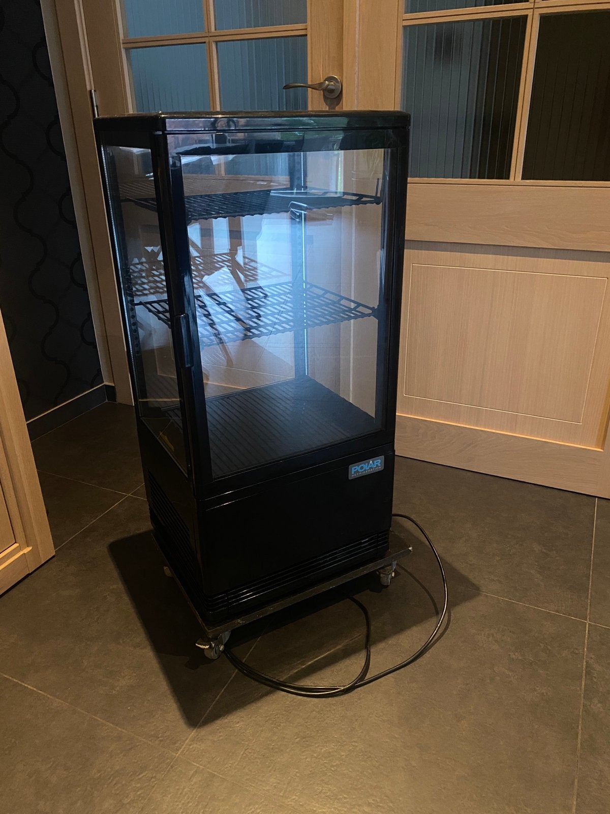 Polar Toonbankkoeling Zwart 68Ltr met verlichting, Zonder vriesvak, Minder dan 45 cm, Ophalen, 85 tot 120 cm