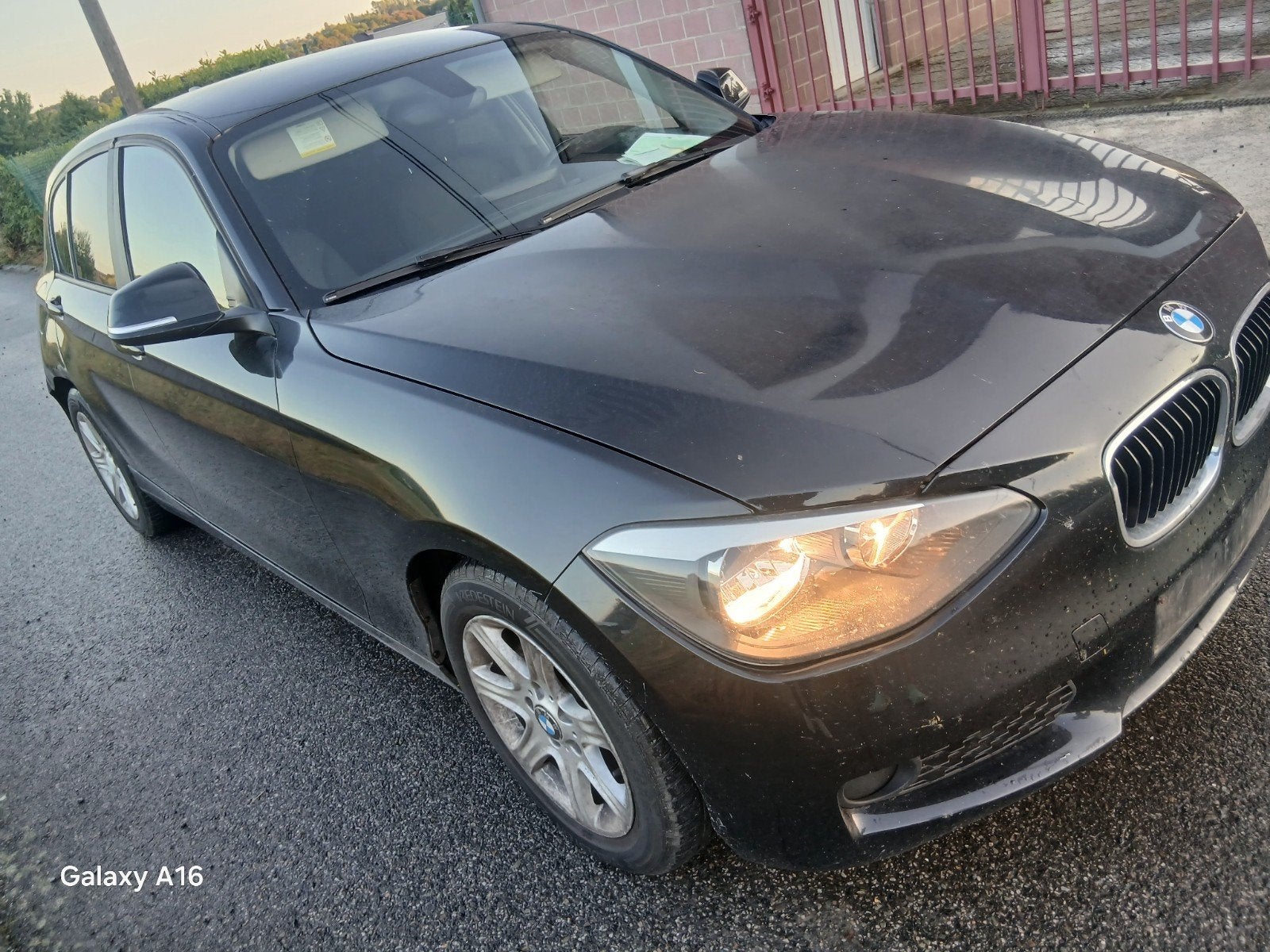 bmw série 1 f20 f21 moteur n47d20c noir toute pièce détachée, Enlèvement, Avant, BMW, Porte