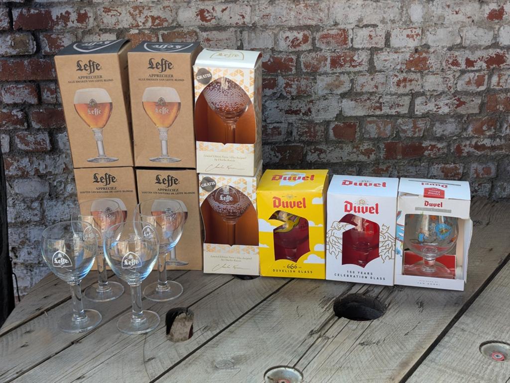 Bierglazen Leffe en Duvel, Verzamelen, Ophalen, Zo goed als nieuw, Bierglas