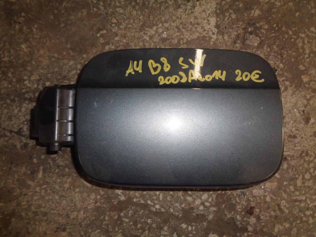 A vendre trappe a essence Audi A4 B8 break 2008 à 2014, Autos : Pièces & Accessoires, Autres pièces automobiles, Enlèvement, Utilisé
