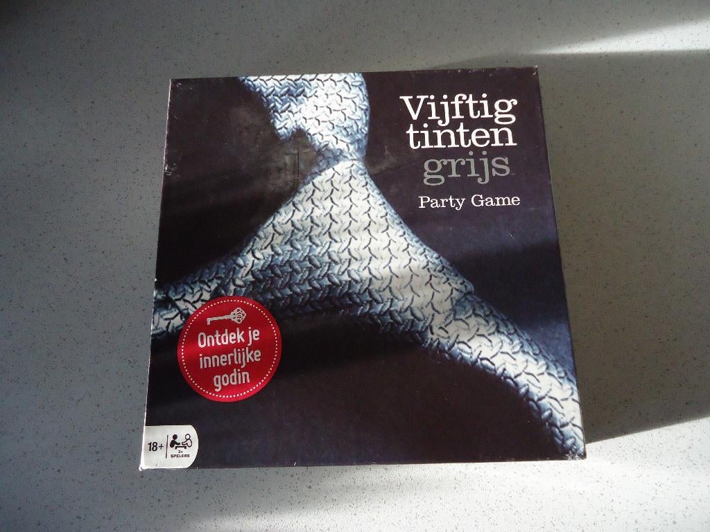 "Vijftig Tinten Grijs - Party Game" van Imagination  prima !, Hobby en Vrije tijd, Gezelschapsspellen | Bordspellen, Zo goed als nieuw