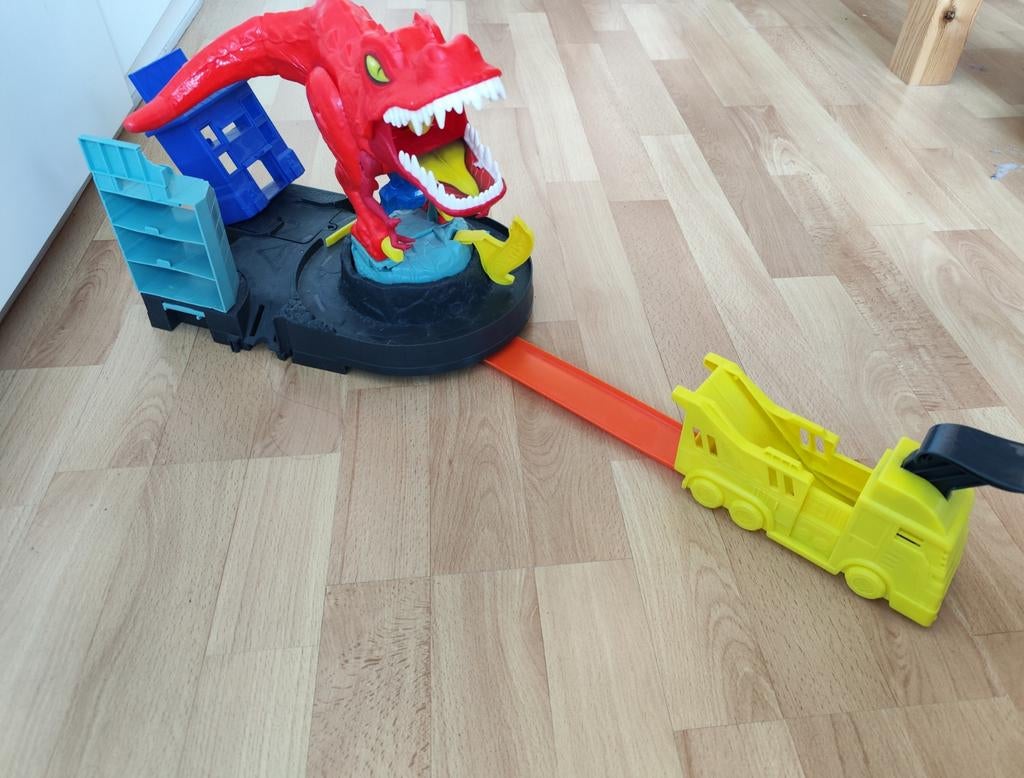 Hot Wheels City T-Rex Ravage, Kinderen en Baby's, Speelgoed | Racebanen, Zo goed als nieuw, Hot Wheels, Ophalen