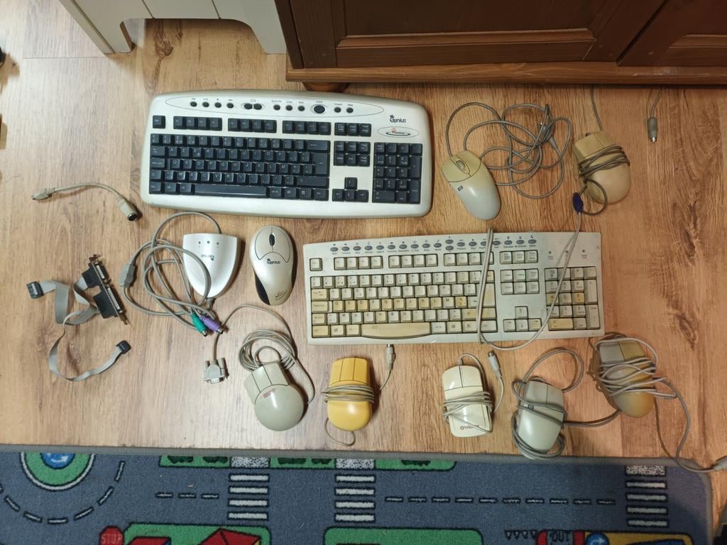 Lot PC muizen en klavieren, Computers en Software, Ophalen of Verzenden
