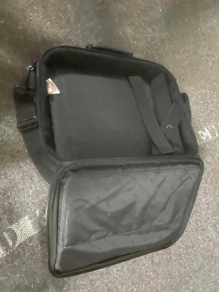 Laptoptas, Computers en Software, Laptoptassen, Ophalen, 17 inch of meer, Nieuw, Schoudertas