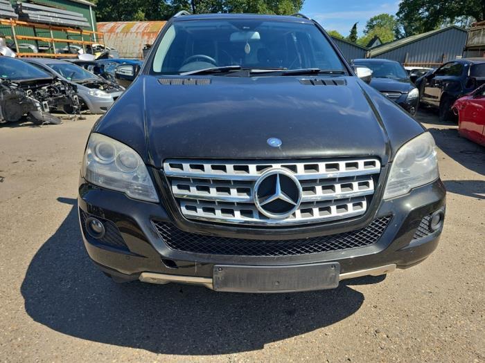 Motorkap van een Mercedes ML-Klasse (C474), Gebruikt, -, Ophalen of Verzenden, -