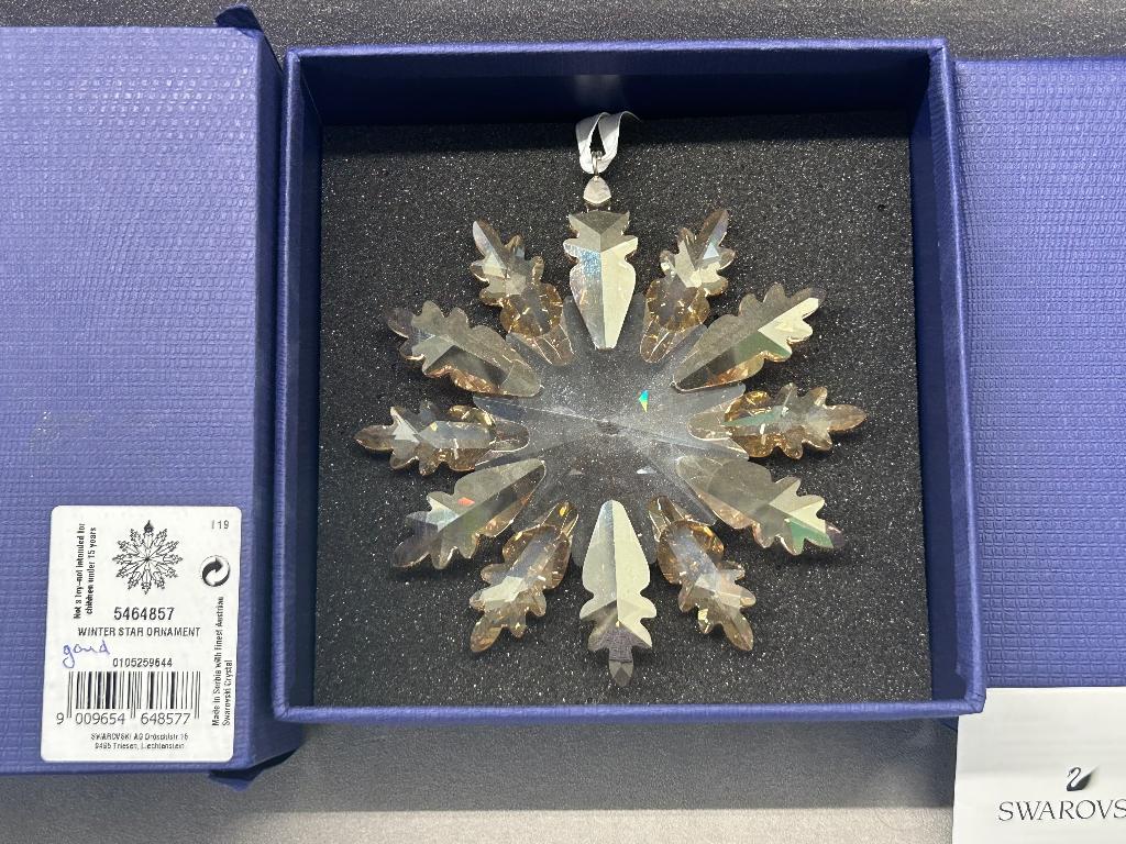Swarovski Kerst ster Ornament Winter Ster, Verzamelen, Swarovski, Ophalen of Verzenden, Nieuw, Figuurtje