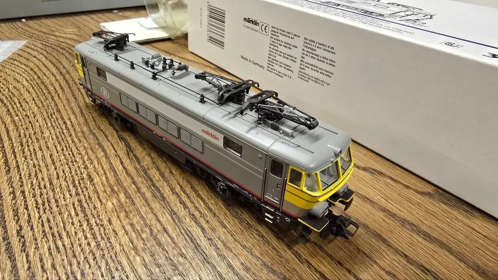 Locomotive Marklin digital serie 1601 SNCB.   33632, Enlèvement, Comme neuf, Locomotive