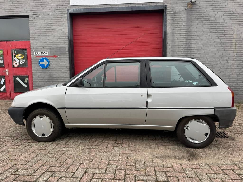 Citroen AX 1.1 TRE 1992 123.000 KM !, Auto's, Citroën, Bedrijf, AX, 2 deurs, Zilver of Grijs