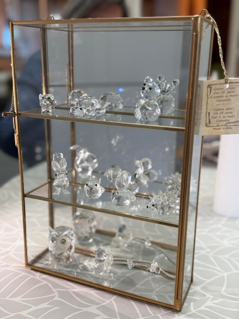 9 Swarovski figuurtjes in etalagekast de 24 karaat goud, Ophalen, Minder dan 50 cm, Minder dan 25 cm, Minder dan 100 cm