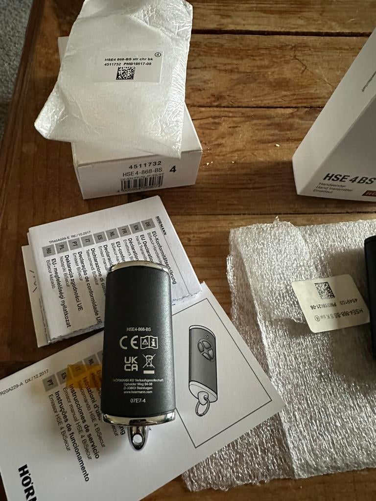 Télécommande émetteur 4 boutons 868,3 Mhz : 4611732, Enlèvement, Neuf, Émetteur