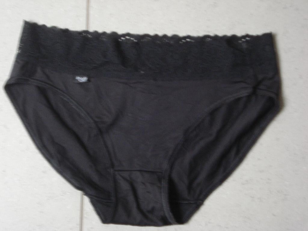 Sloggi zwarte slip, dames. mt 44, Kleding | Dames, Ondergoed en Lingerie, Sloggi, Ophalen of Verzenden, Zwart, Slip