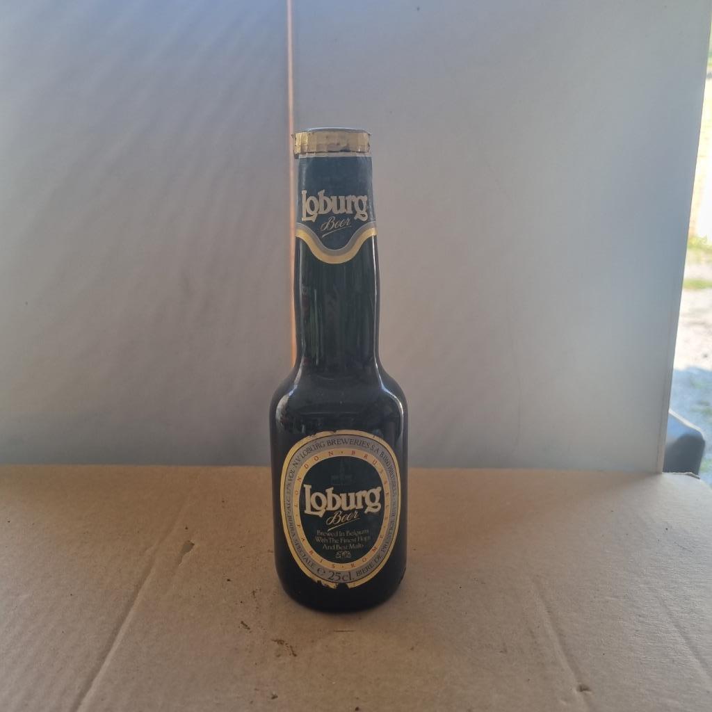 Bouteille de bière Loburg Beer, Verzamelen, Biermerken, Ophalen of Verzenden, Gebruikt, Flesje(s), Overige merken