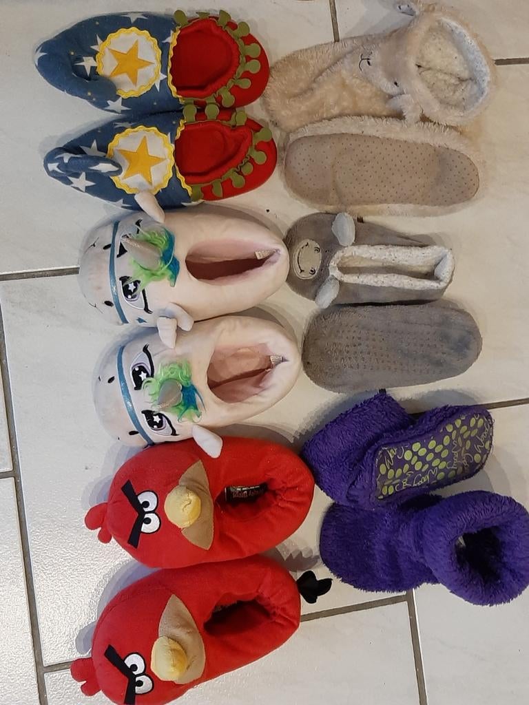 Pantoffels maat 30, Ophalen of Verzenden, Zo goed als nieuw
