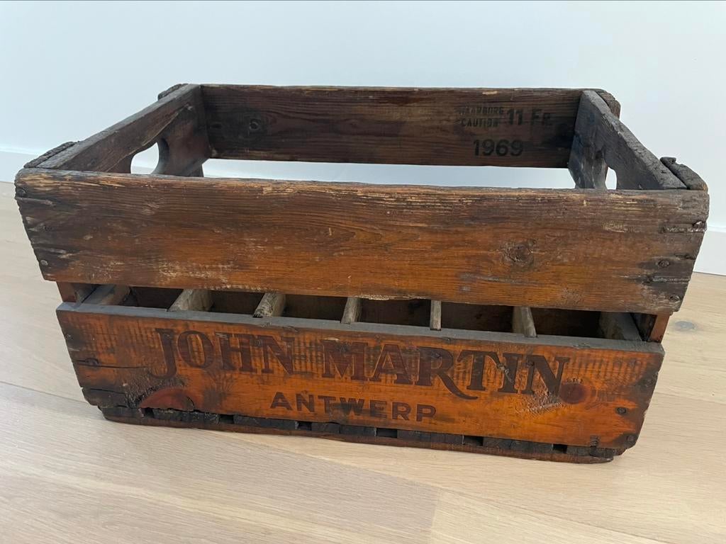 Caisse à bière vintage John Martin Antwerp - 1969, Enlèvement, Utilisé