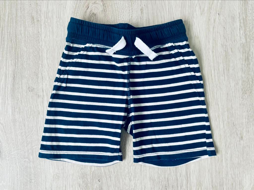 Kinderkleding (Short) - Maat 92, Kinderen en Baby's, Kinderkleding | Maat 92, Broek, H&M, Ophalen of Verzenden, Zo goed als nieuw