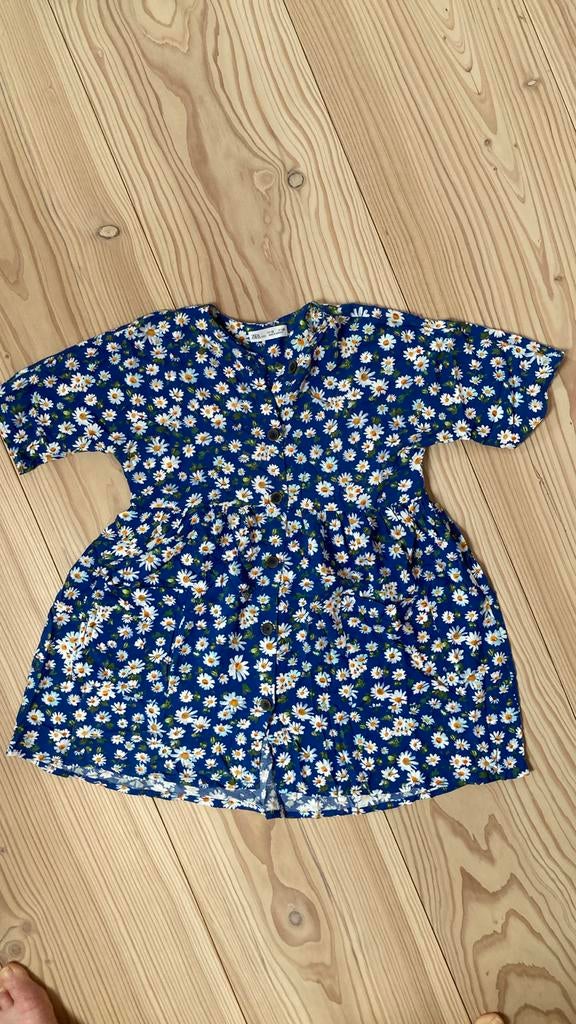 Zara jurk kleed maat 140 blauw met bloemen nieuw staat, Meisje, Ophalen of Verzenden, Zo goed als nieuw, Jurk of Rok