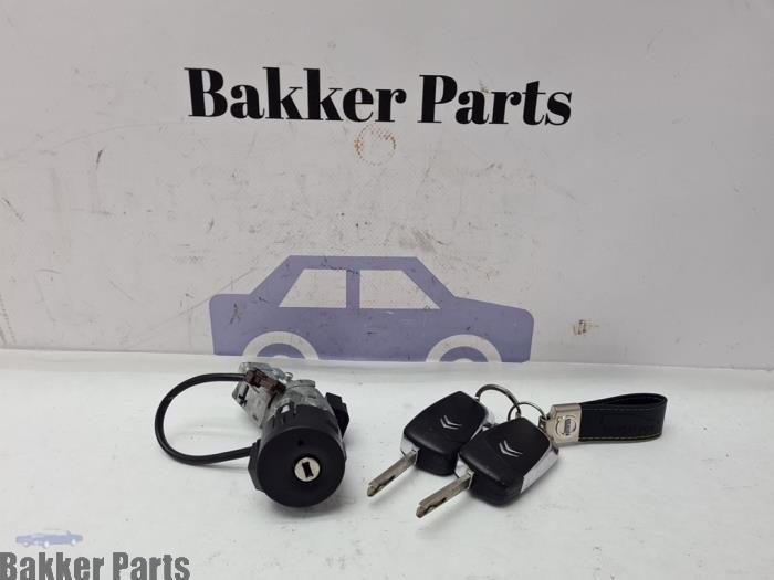 Serrure de contact + clé d'un Citroen C4, Autos : Pièces & Accessoires, Autres pièces automobiles, Citroën, Utilisé, 3 mois de garantie