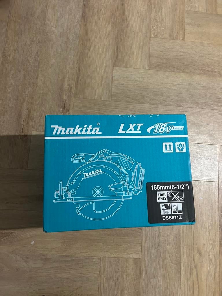 Makita machines, Ophalen, Nieuw