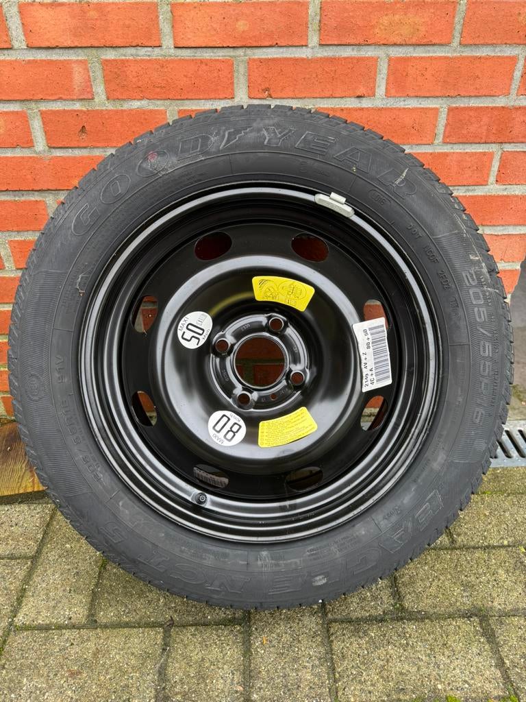Nieuw Reservewiel + nieuwe band + krik en sleepstang, Ophalen, Nieuw