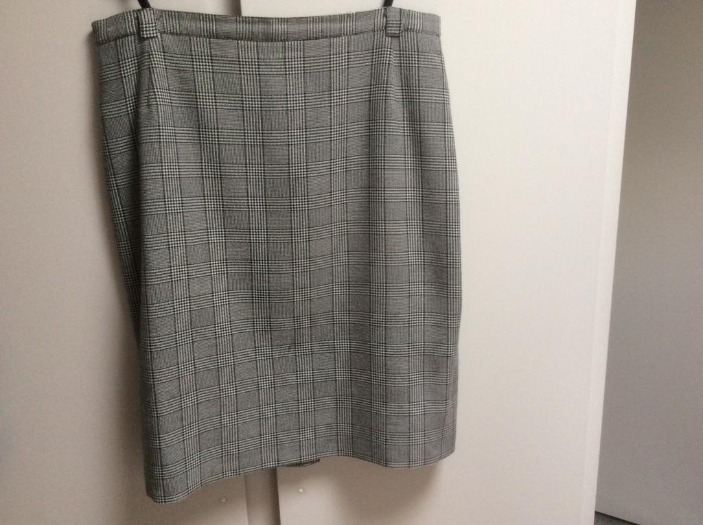 Geruite rok Claude Ariël e5mode maat 48, Kleding | Dames, Ophalen of Verzenden, Zo goed als nieuw, Maat 46/48 (XL) of groter