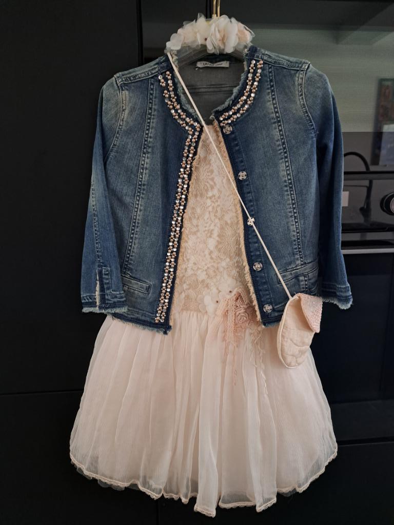 Robe de communion + gilet en jean en taille 140 avec sac à m, Robe ou Jupe, Enlèvement ou Envoi, Nelly Biesemans, Comme neuf