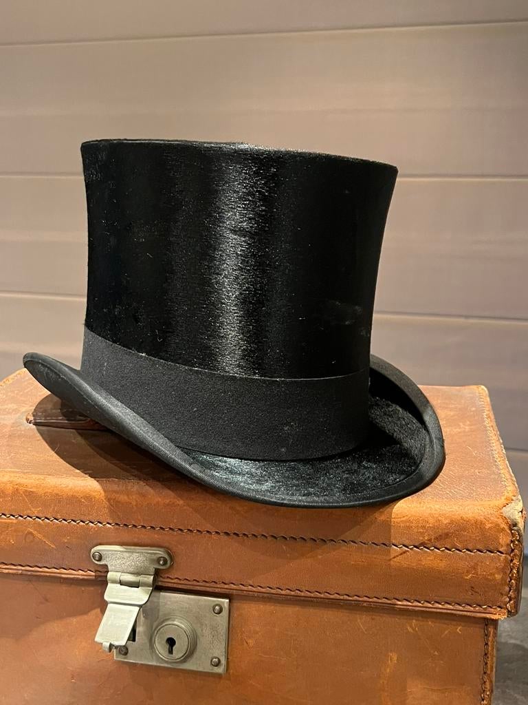 Zwarte zijden hoge hoed - 19e eeuw, Antiek en Kunst, Ophalen of Verzenden, Heren
