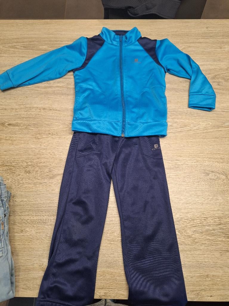 Trainingspak maat 110, Kinderen en Baby's, Domyos, Jongen of Meisje, Sport- of Zwemkleding, Ophalen of Verzenden