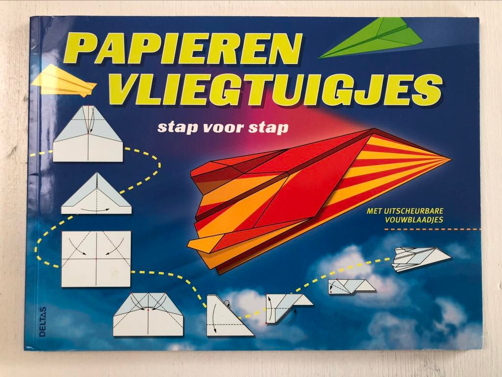 nieuw: boek Papieren vliegtuigjes stap voor stap, Livres, Loisirs & Temps libre, Neuf, Scrapbooking et Bricolage, Convient aux enfants