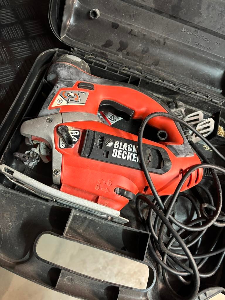 Scie sauteuse Black & Decker, Bricolage & Construction, Enlèvement, Utilisé