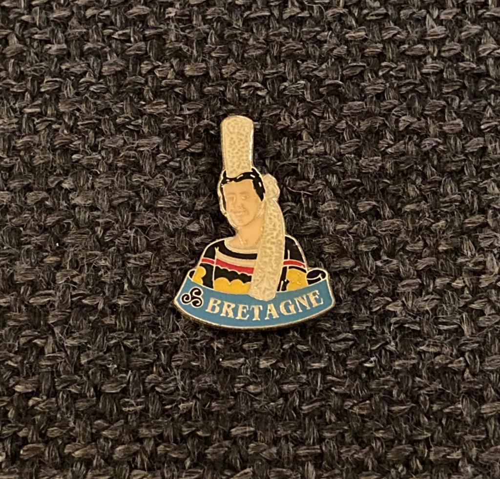 PIN - BRETAGNE - FRANCE - FRANKRIJK, Verzenden, Gebruikt, Stad of Land, Speldje of Pin