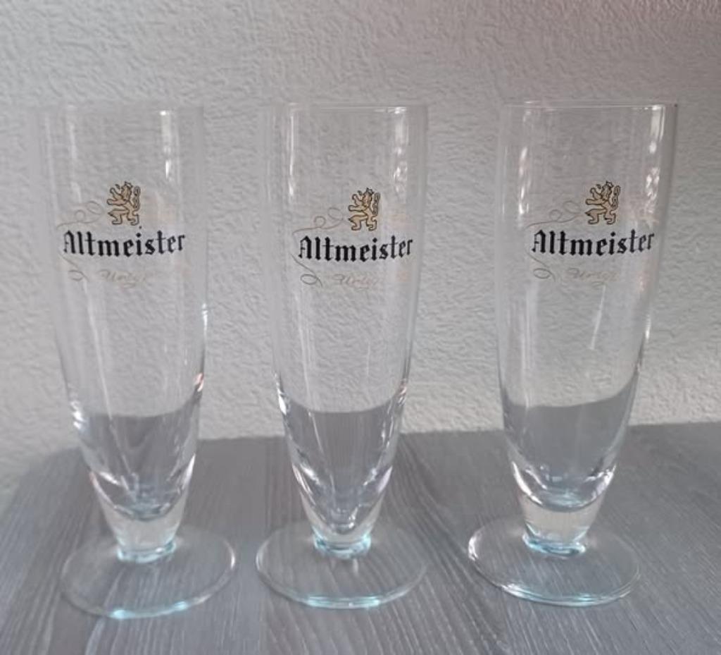 3 mooie Altmeister glazen op voet, Verzamelen, Ophalen, Zo goed als nieuw, Bierglas