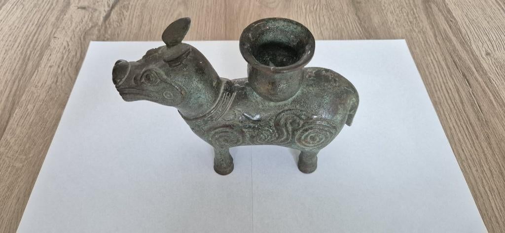 Kandelaar of olielamp antiek Chinees bronzen beeldje, Ophalen of Verzenden, Brons