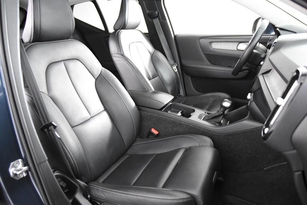 Volvo XC40 T3 Inscription *1ste Eigenaar* Leer*Navigatie*, Auto's, Voorwielaandrijving, 1574 kg, Blauw, USB