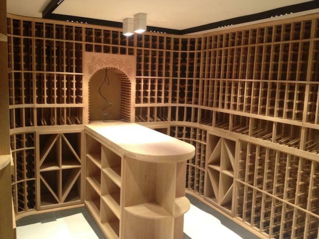 Cave a vin, Aménagement et équipements pour le stockage de v, Envoi, Neuf