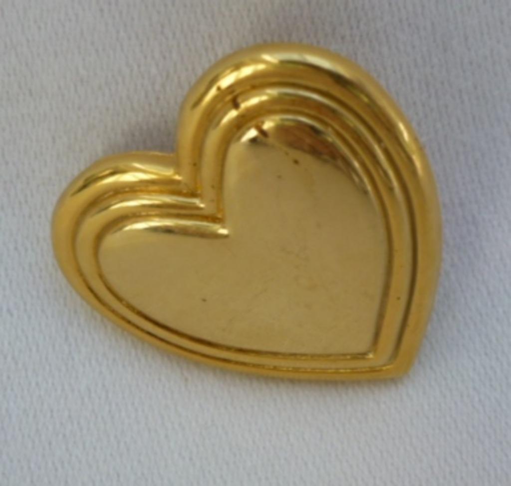 badge bouton pin YR Yves Rocher neuf, Enlèvement ou Envoi, Neuf, Marque, Bouton