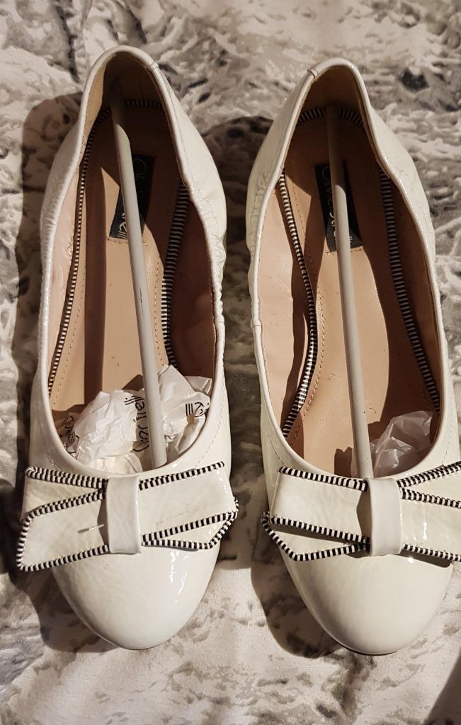Witte laklederen schoenen M 39, Kleding | Dames, Schoenen, Olivier Strelli, Wit, Zo goed als nieuw, Ballerina's