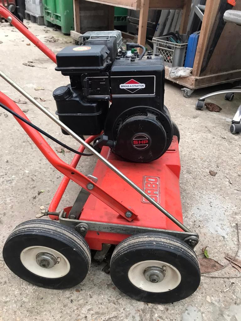Verticuteer machine Sabo, Tuin en Terras, Ophalen of Verzenden, Benzine