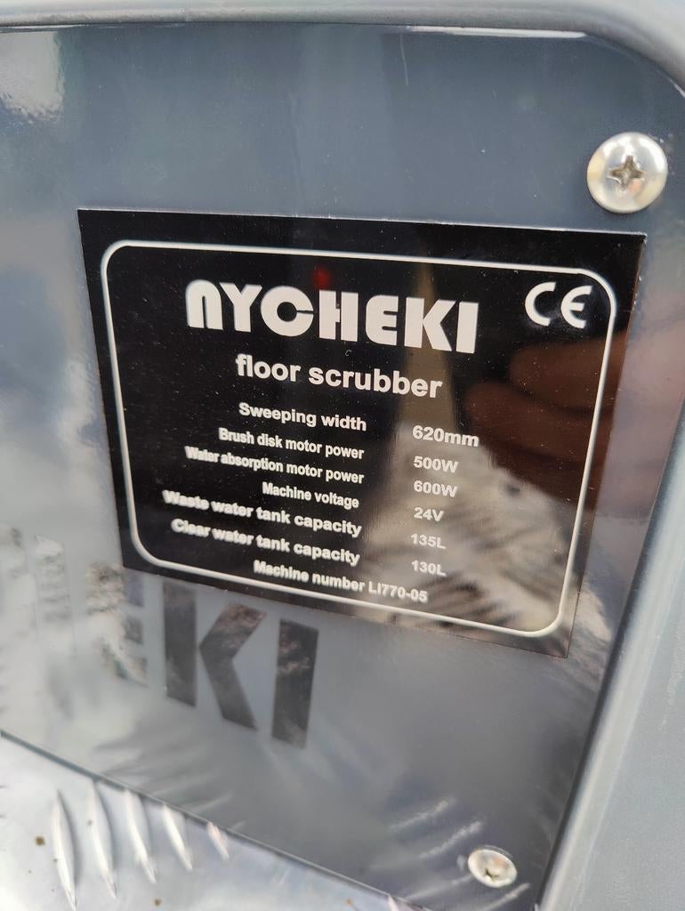 Nieuw schrobmachine, Ophalen