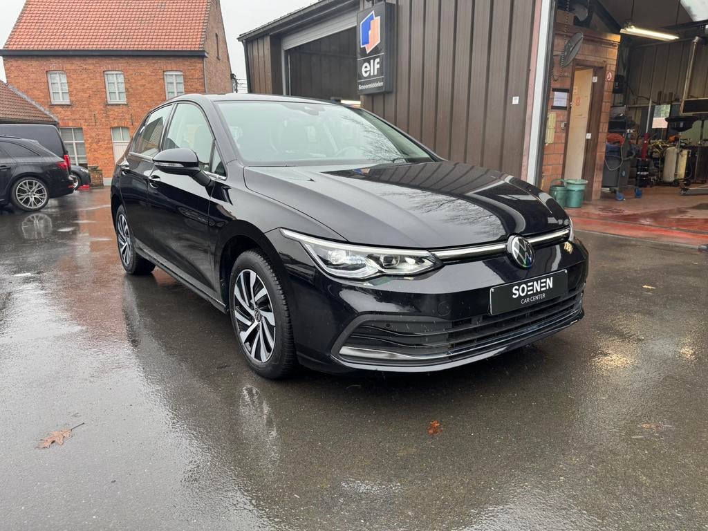 Volkswagen Golf VIII 1.4eHybrid DSG, Auto's, Volkswagen, 4 cilinders, Zwart, 21 g/km, Te koop