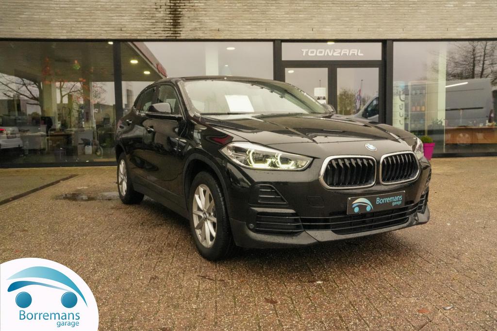BMW X2 2.0I Automaat BUSINESS Navi/Parkeerhulp met Camera/C, Auto's, BMW, 1998 cc, X2, 4 cilinders, 0 kg