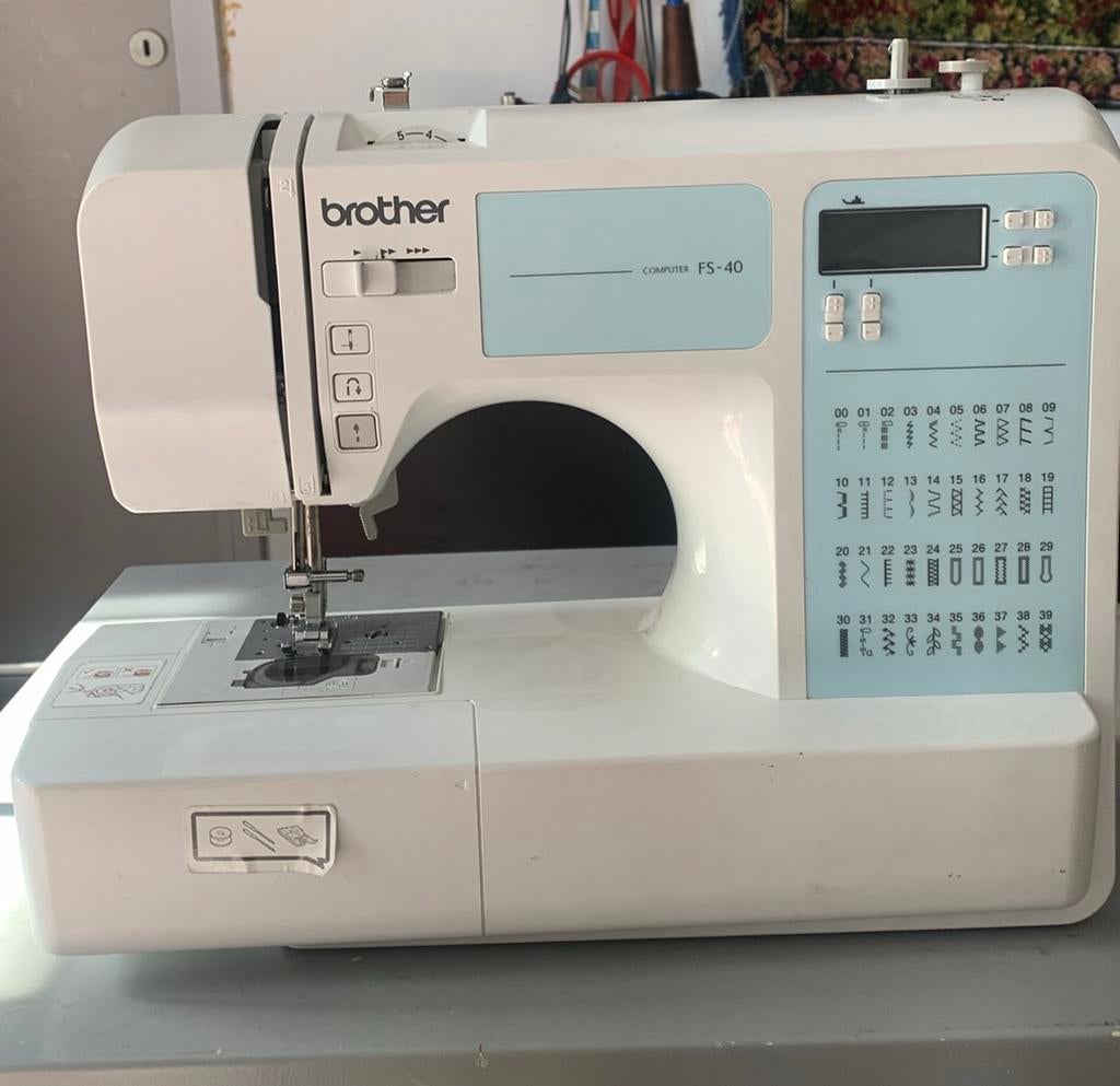 Reniflard FS-40, Hobby & Loisirs créatifs, Machines à coudre & Accessoires, Enlèvement ou Envoi, Utilisé, Machine à coudre, Brother