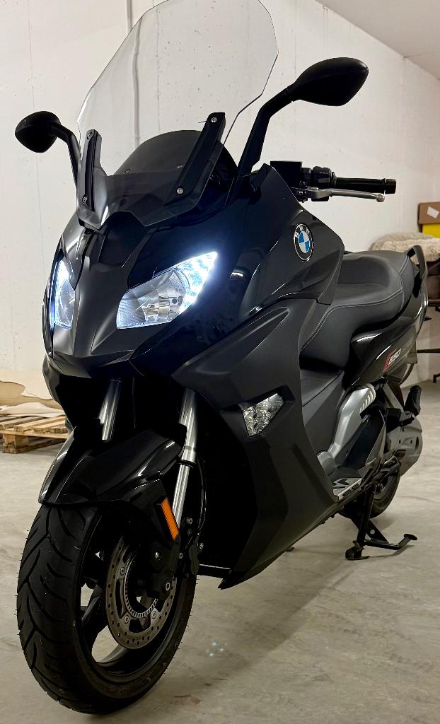 BMW C650 Sport—Pack Highline — NIEUWE transmissie, Motoren, Motoren | BMW, Particulier, Scooter, meer dan 35 kW, 2 cilinders, Motorrijbewijs A
