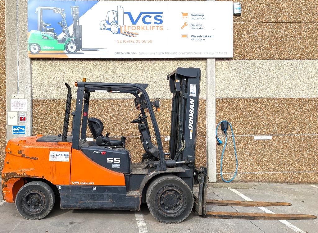 Diesel heftruck: 5,5 ton Doosan D55C-5, Ophalen, Diesel, Heftruck, Meer dan 4000 kg