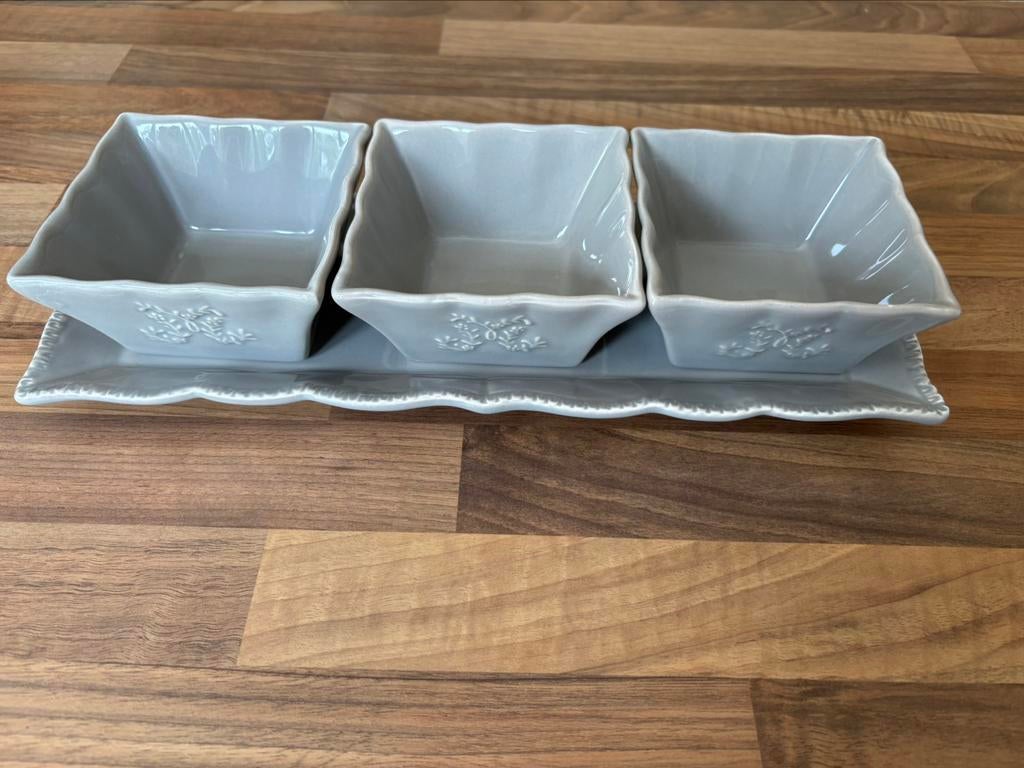 3 tapasschoteltjes op schaal, Ophalen of Verzenden, Nieuw, Schaal