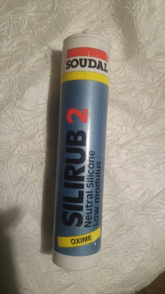 Vintage mastic silicone silirub 2 soudal transparent 06 2002, Maison & Meubles, Enlèvement ou Envoi